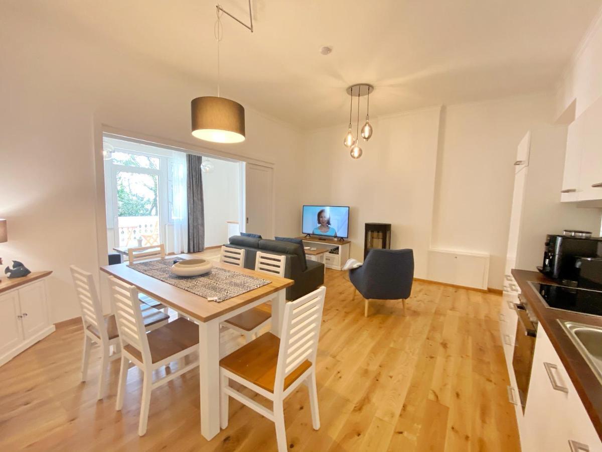 Villa Jenny Sassnitz Villa Jenny - Appartement 2 ภายนอก รูปภาพ